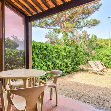 Port Lano By Interhome *